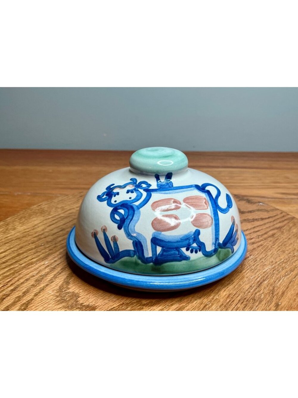 Large M.A. Hadley Pottery Cow Farm Domed Covered Cheese or Butter Dish Keeper